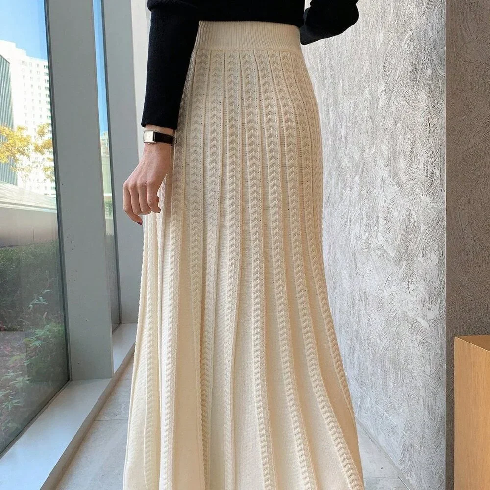 Apricot Casual Women's High Waist Pleated Skirt